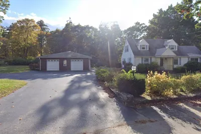 141 Sylvan Rd 1