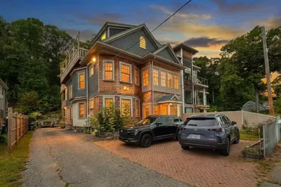 398 Lake Ave #2 1
