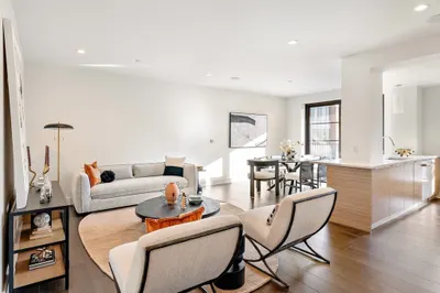 14 W Broadway #507 1