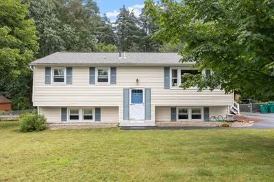 19 Pine St