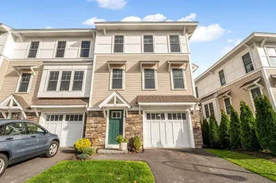 12 Hines Way #12 1