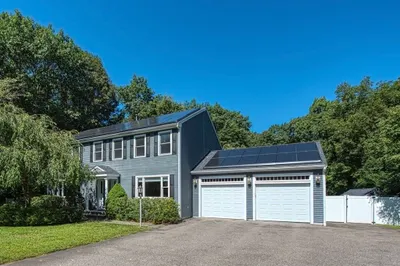 60 Aspen Road