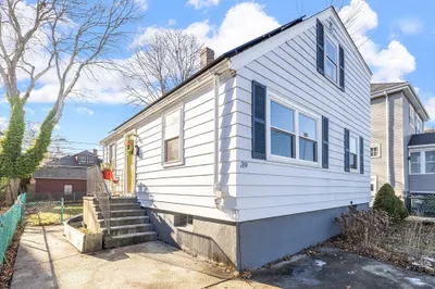 39 Firth Rd 1