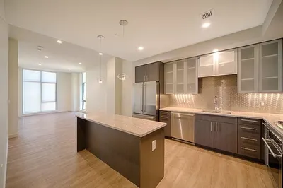 1 Canal St #1125