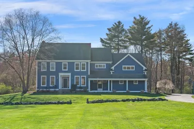 102 River Rd 1