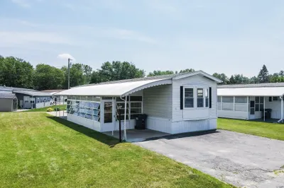 556 Central St #57 1