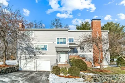60 Edward Drive #60 1