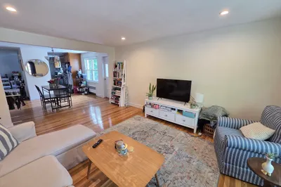 12-14 Louise Road #14 1