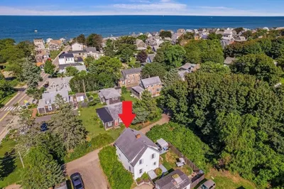 5 Peterson Rd