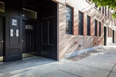 45 Chelsea St #1