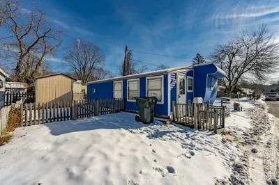 23 Mobile Home Way