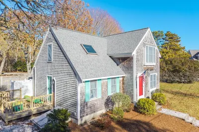 35 Pine Tree Rd 1