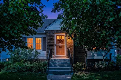 8 Cardinal Rd 1