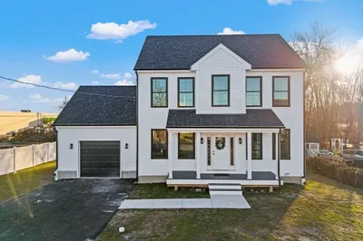 143 Meeson St 1