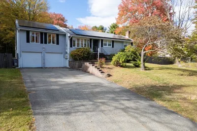 7 Jon Mar Rd