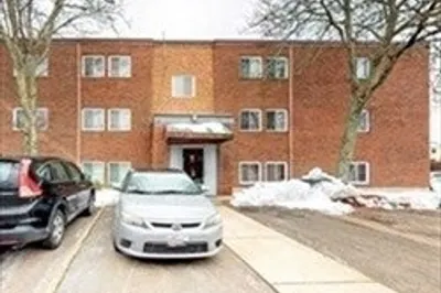 97 Colonel Bell Dr #8