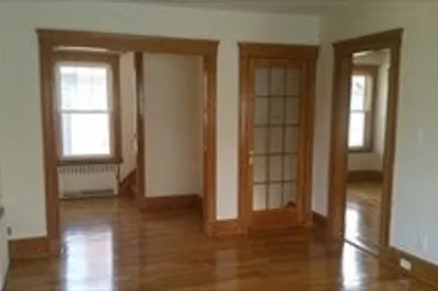 19 Adams St #19 1