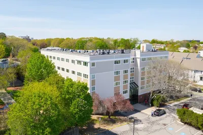 35 Des Moines Rd #408