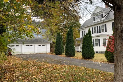97 Hoyt Avenue