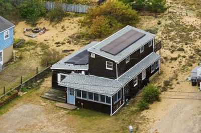 3 Exeter Way 1