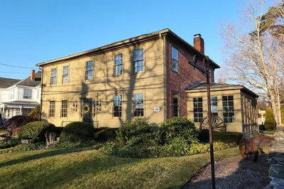 14 N Main St 1