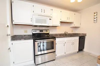135 Inman St #12 1