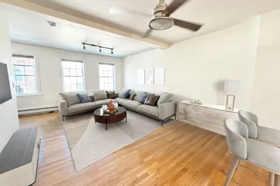147 Everett St #2 1