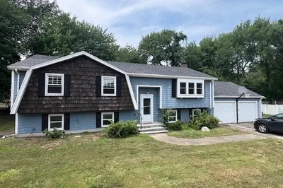 22 Surry Lane 1