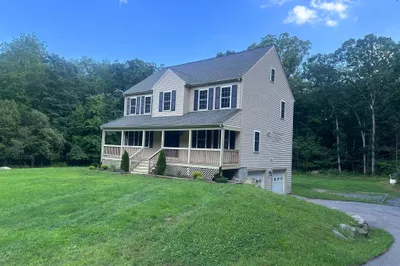 139 Rocky Hill Road 1