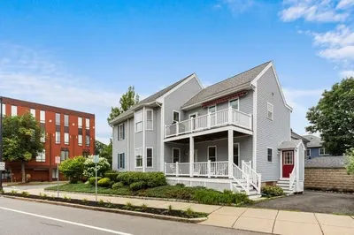 46 Yale Ave 1