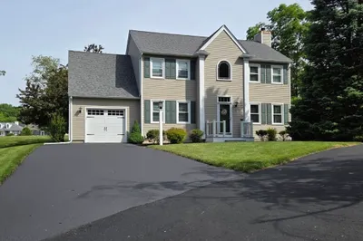 15 Beechwood Dr 1