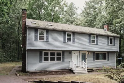 7 Ledgeville Ave #A 1