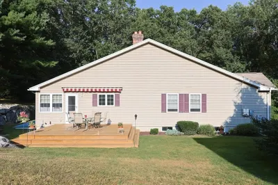 10 Deerfield Cir 1