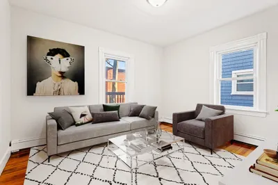 141 Sydney St #1