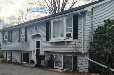 17 Harvard St