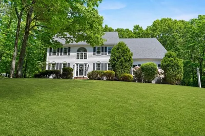 2 Harrison Pl