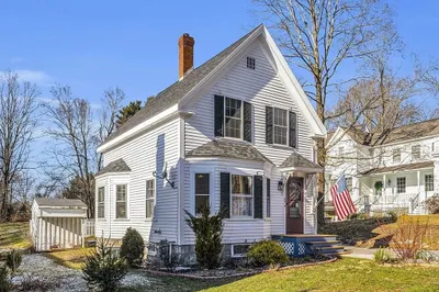 83 Central St