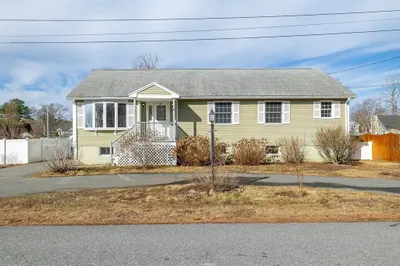 19 Cedarwood Rd 1