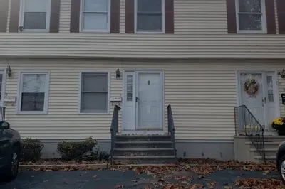 16 Young Ave #16 1