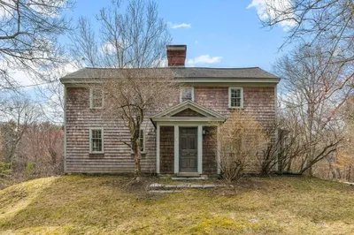 476 East Street 1