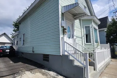 133 Water St 1