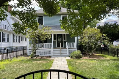 28 Eliot Street