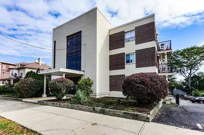 245 Lafayette Street #2F 1