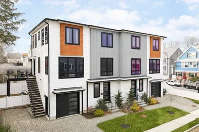 25 Tolman St #2
