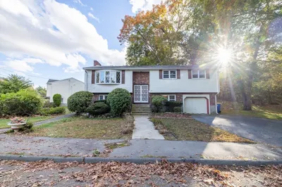 33 Pine Avenue 1