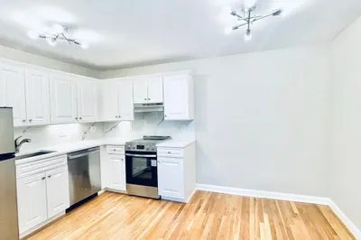 39 Englewood Ave #26 1
