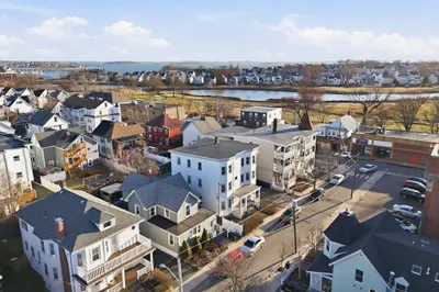 11 Pearl Ave 1