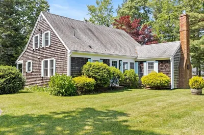 13 Brewster Rd 1