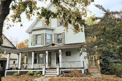 168 Oak St 1