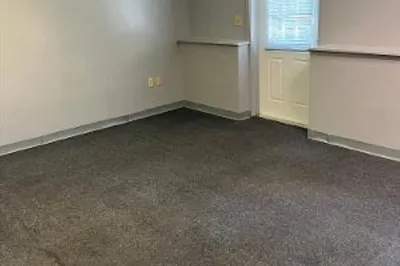 4 Peabody Rd Annex ##4 O 108 1